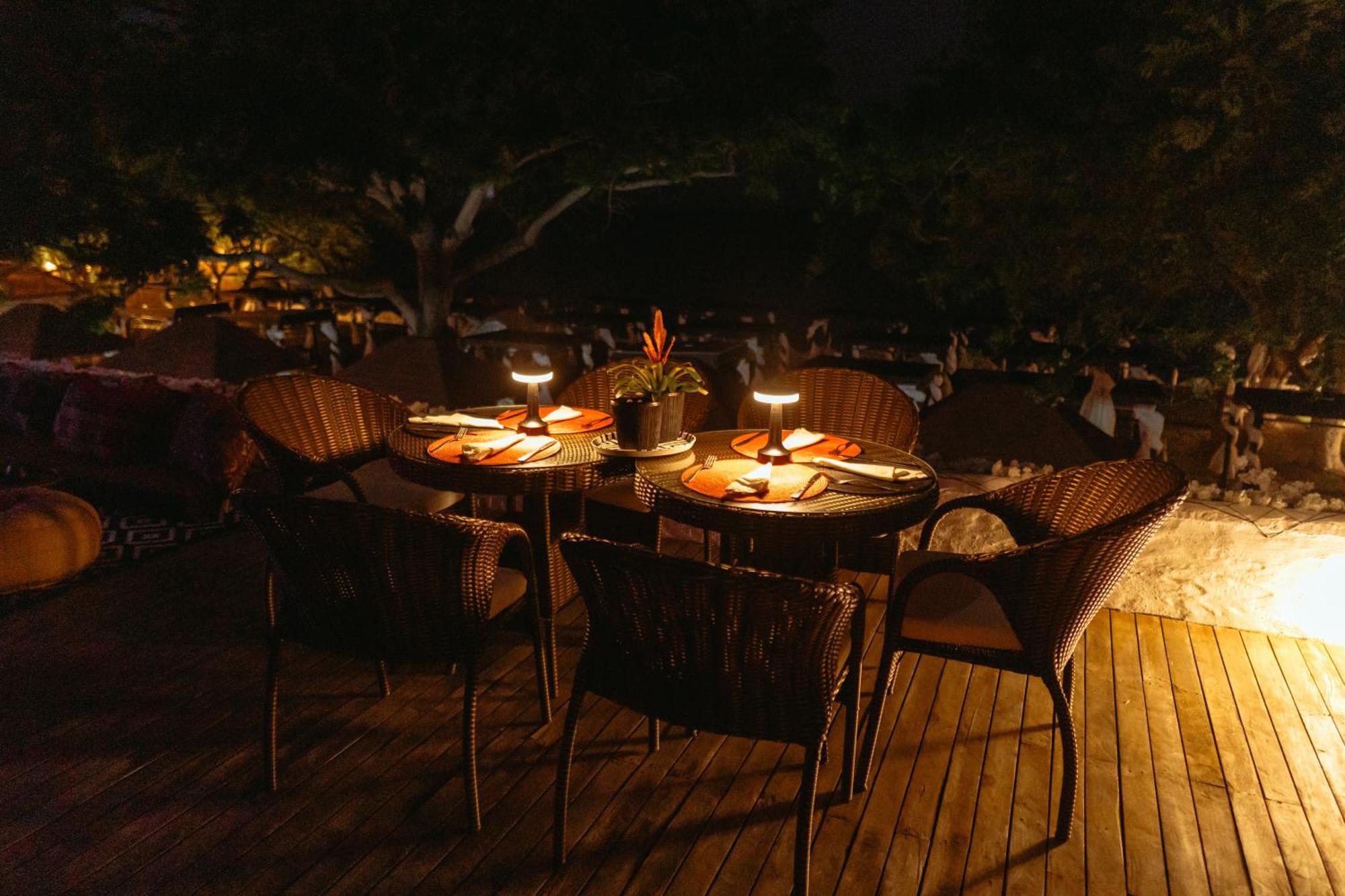Bora Bora Beach Club & Hotel Isla Grande  Exterior photo