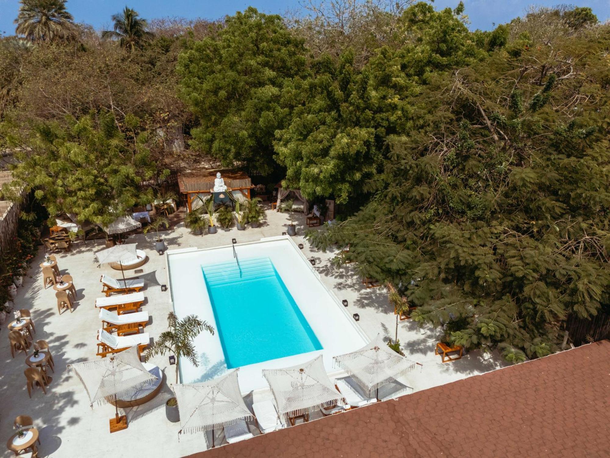 Bora Bora Beach Club & Hotel Isla Grande  Exterior photo